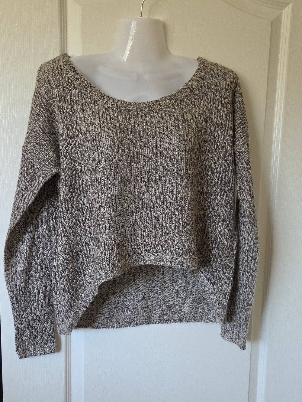 BRAND NEW Women’s Marled Crewneck Sweater - Cream & Brown